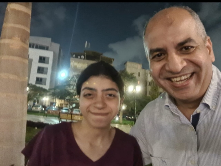 ياسمين وليد فاروق .. زهرة التفوق التي روتها دماء الانضباط.. حوار خاص مع الأولى على الشهادة الثانوية العامة “