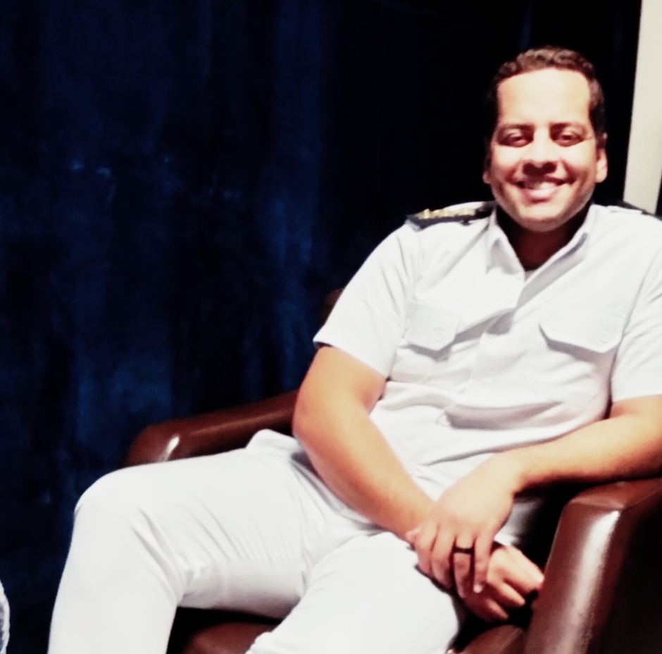 محمد دنجل ظابط ..من طراز فريد